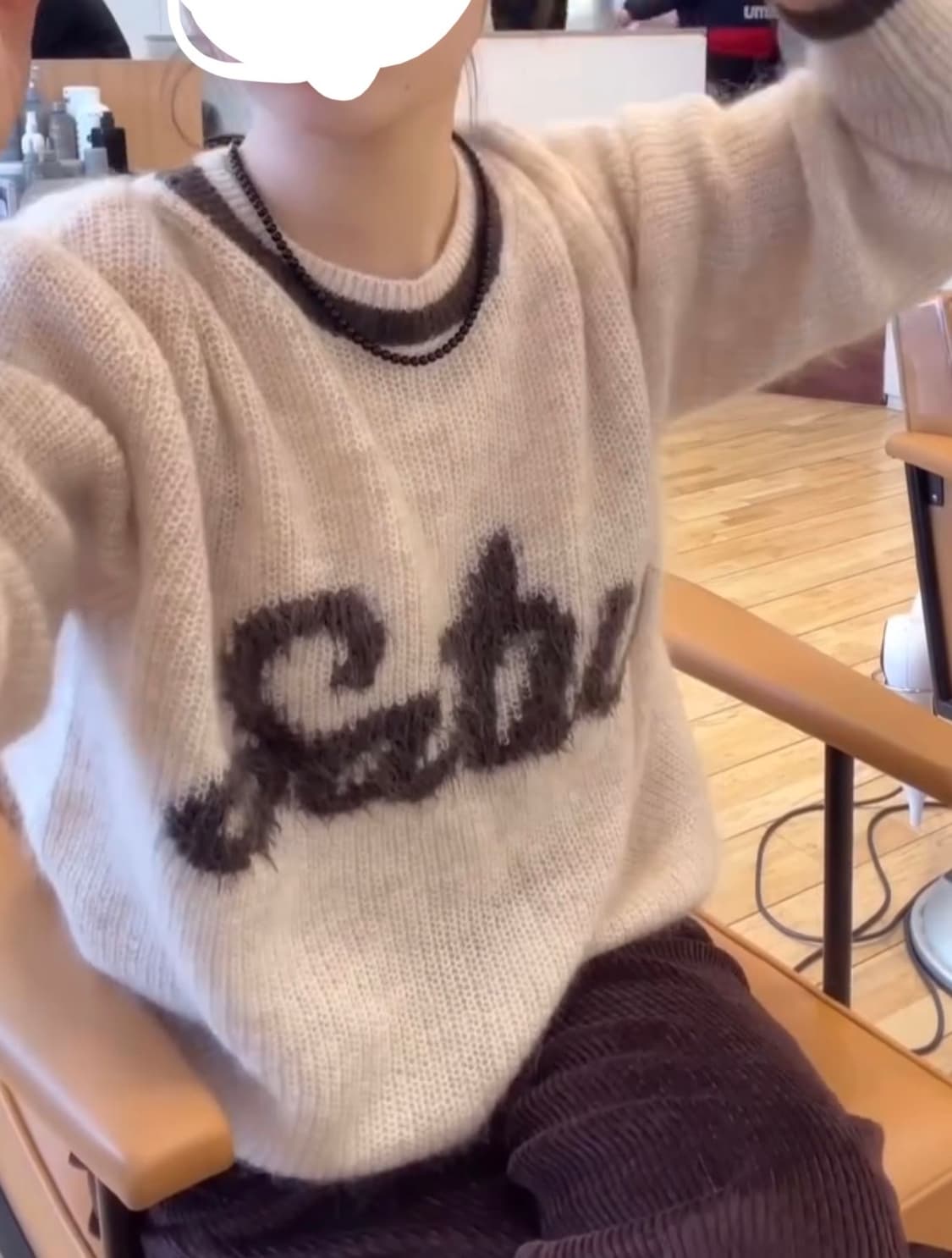 satur 세터 라운드넥 모헤어 로고 니트 아이보리 상품이미지5