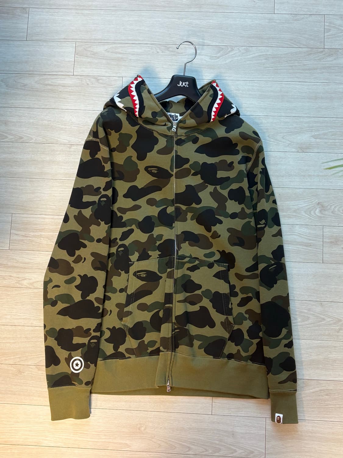 베이프 샤크후드 녹계 L 상품이미지2