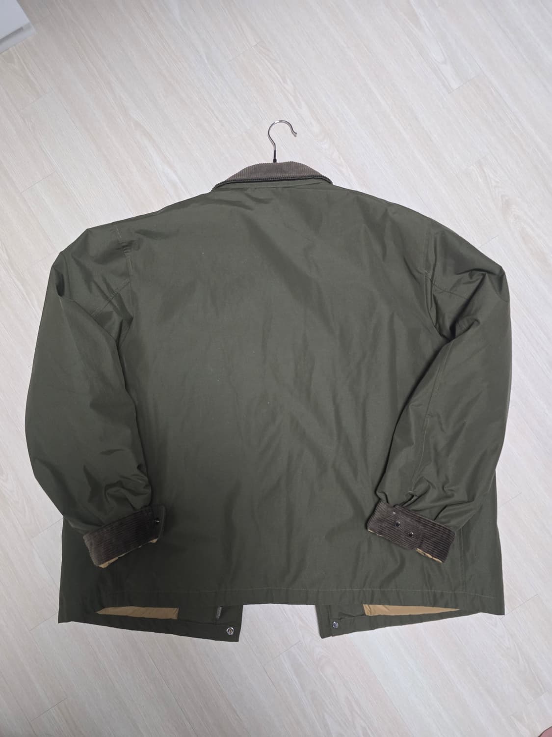 폴로 엘스던 다운 자켓
- xl 사이즈 상품이미지6