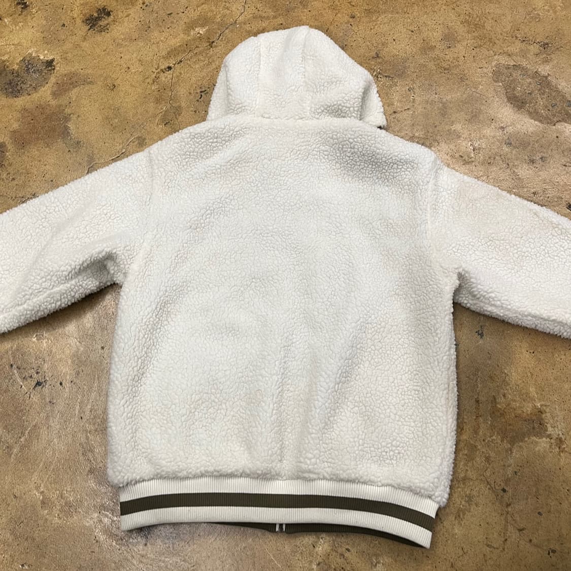 [정품/95] 뉴에라 화이트 뽀글이 카키 양면 후드집업 b19 상품이미지2