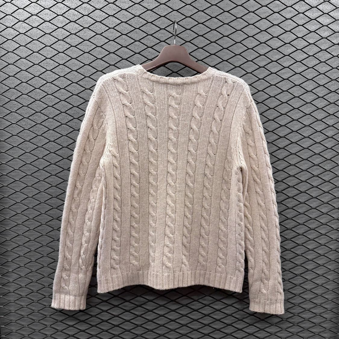 팀버랜드 크루넥 케이블 울니트 탭라벨 디테일 아이보리 상품이미지3