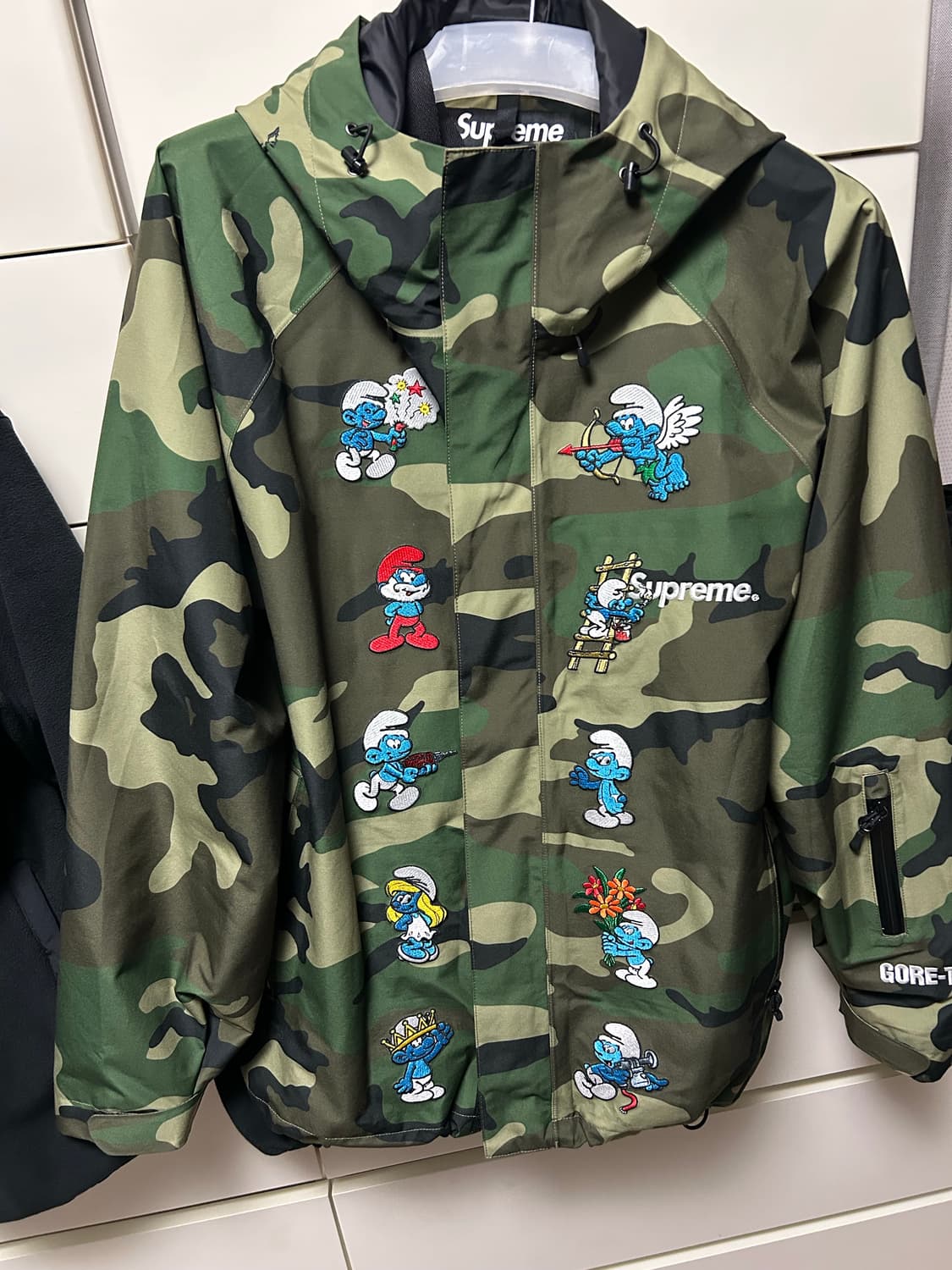 슈프림 스머프 고어텍스 카모 상품이미지2