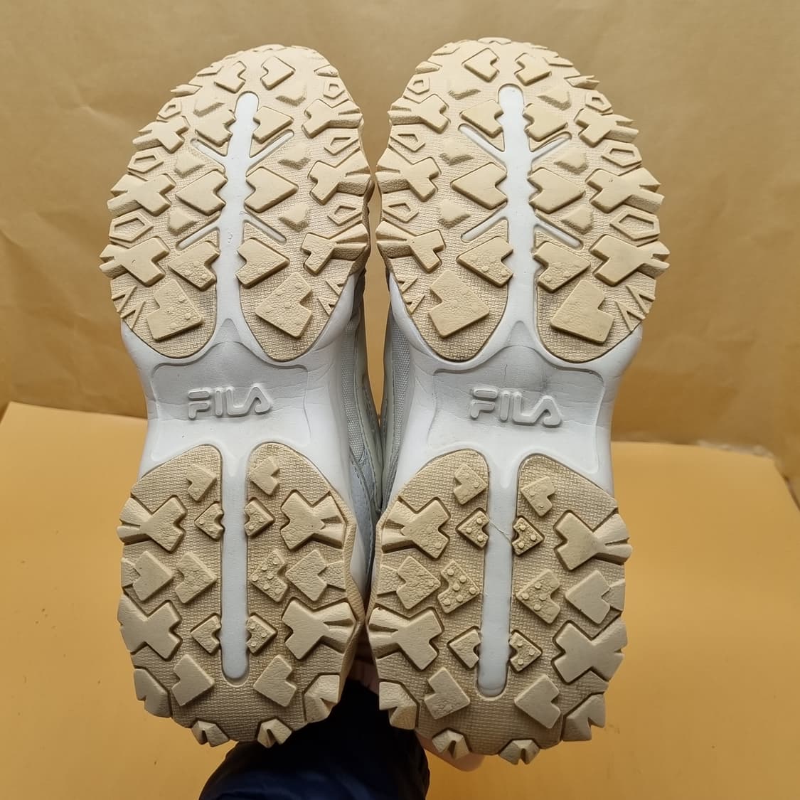 휠라 오크먼트TR 운동화250  상품이미지3