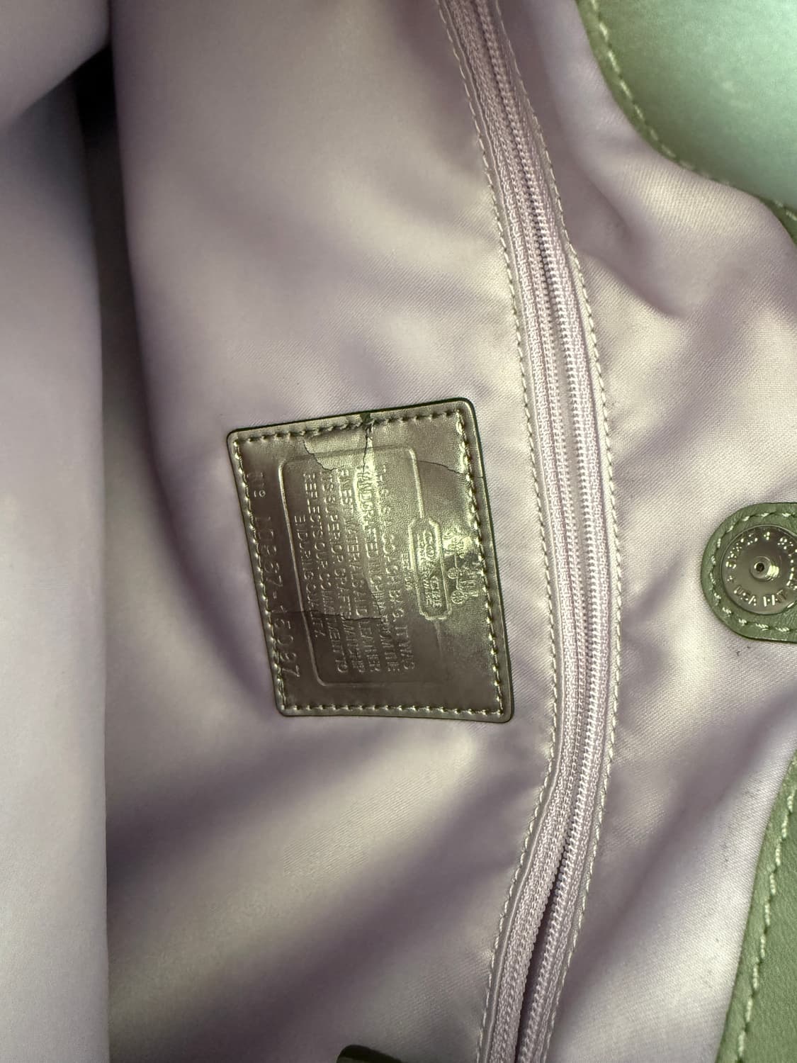 코치(Coach) 모노그램 숄더백(내외부 로고 갈라짐) 상품이미지10