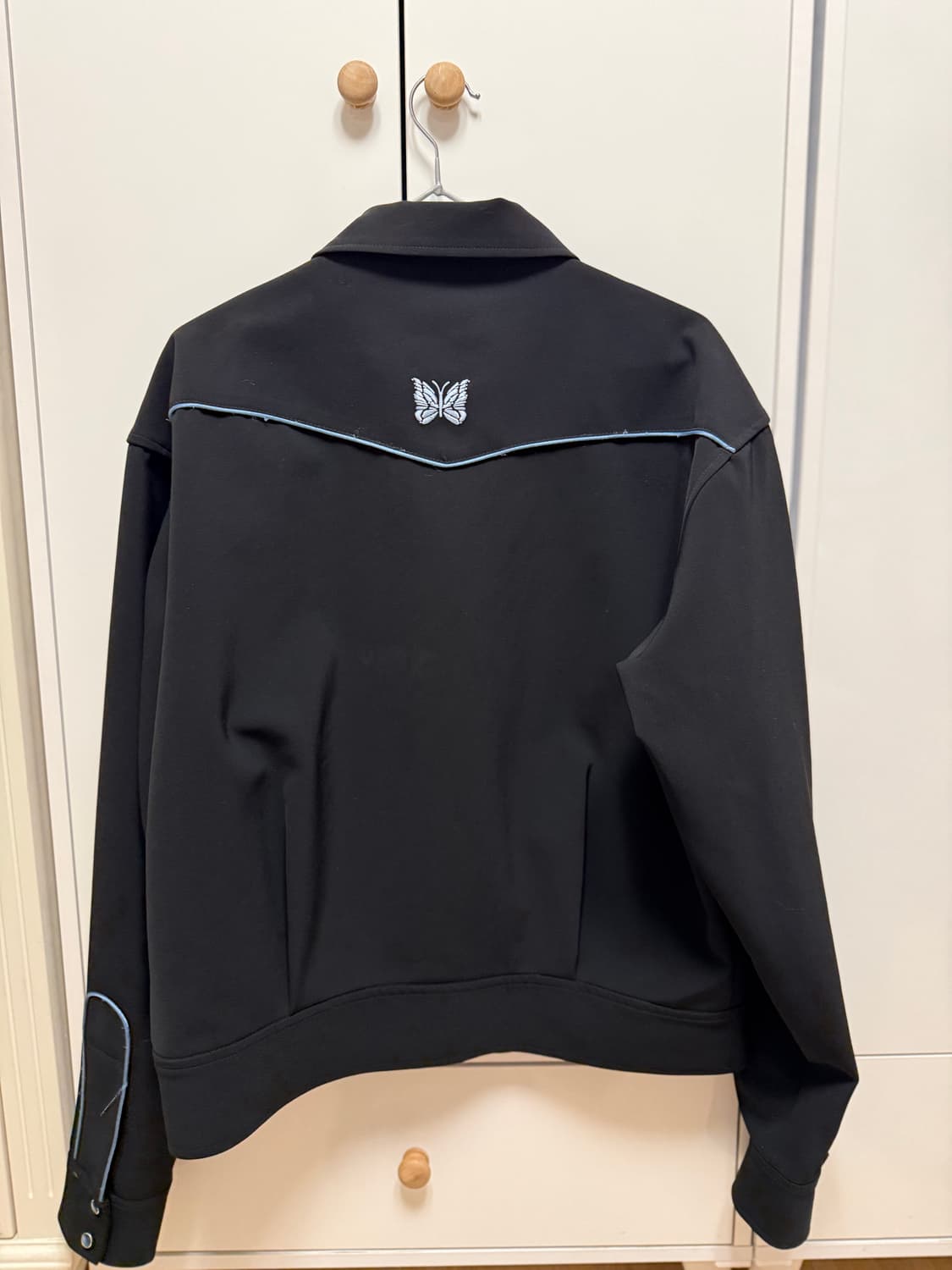 니들스 PE/PU 더블 클로스 파이핑 카우보이 자켓 블랙M 상품이미지4