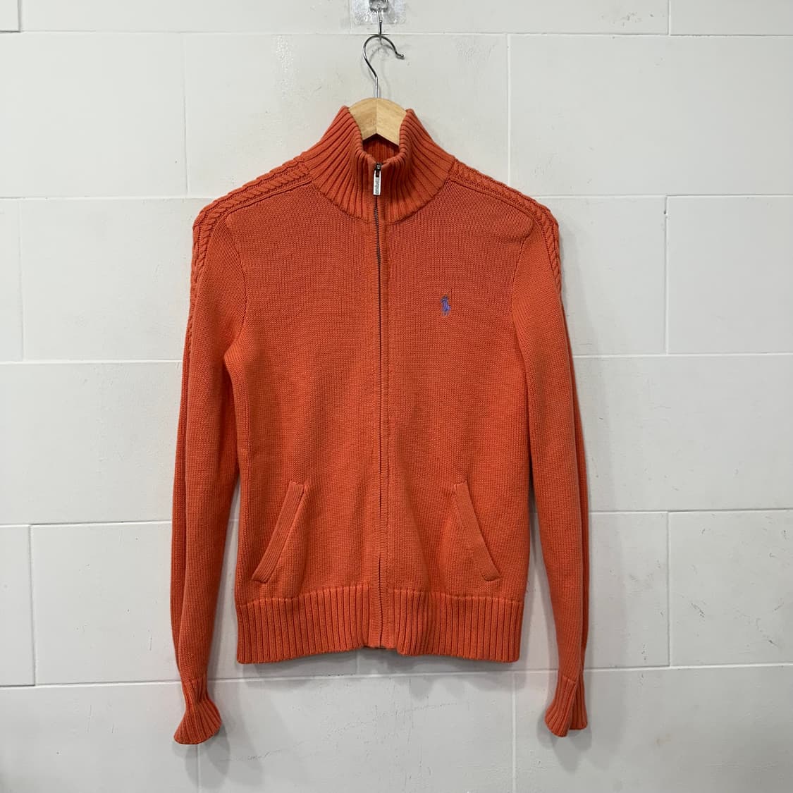 폴로 니트 집업 상품이미지1