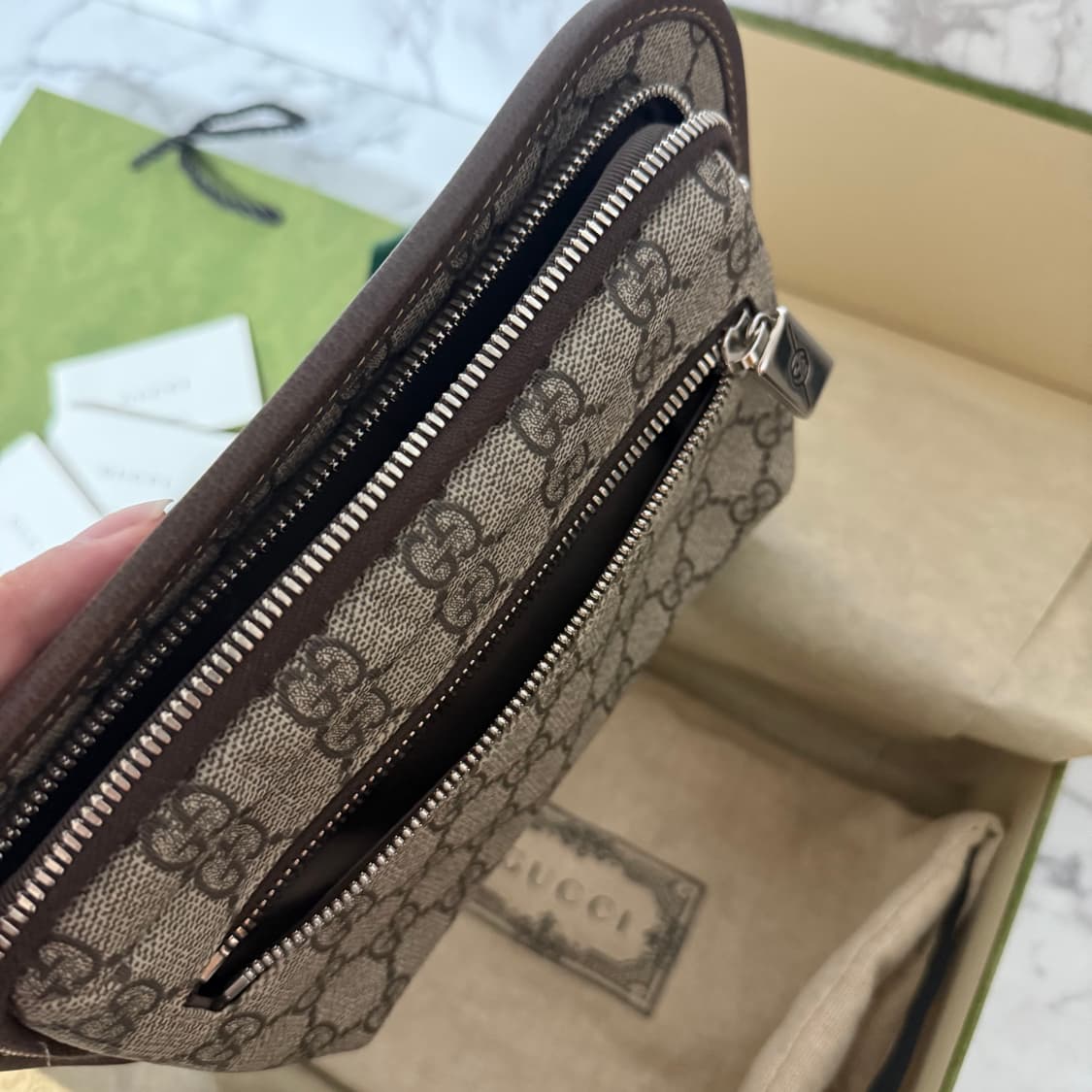 (새상품) 구찌 GG 벨트백 미사용 상품이미지4