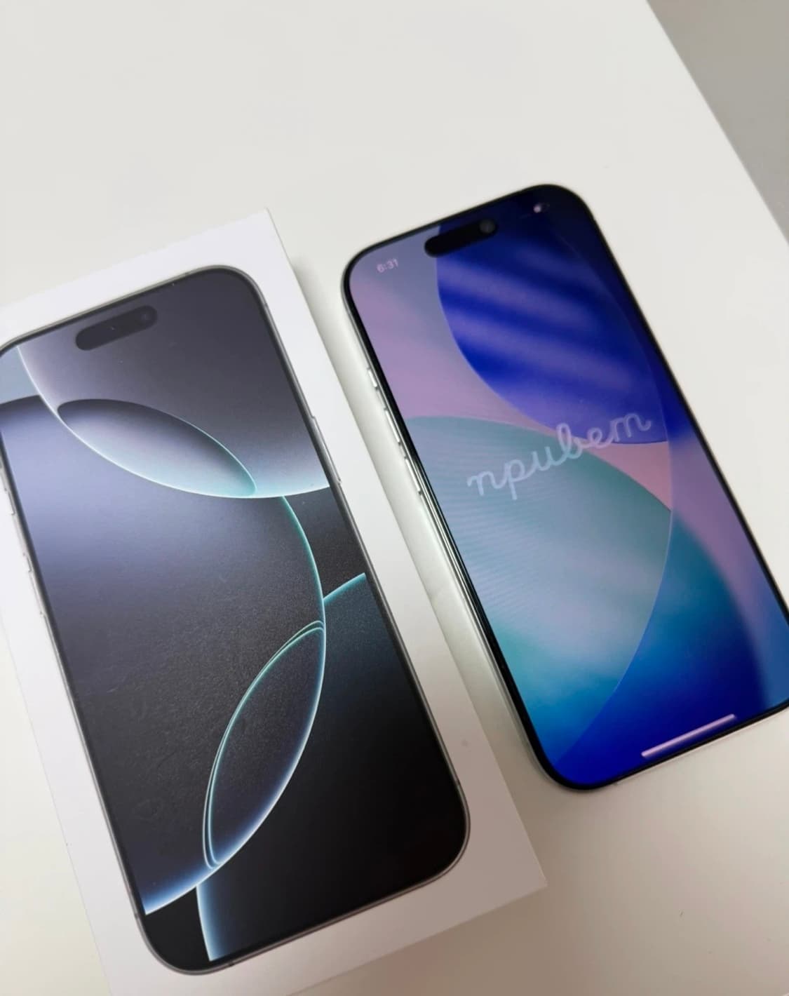 아이폰 16프로 화이트 256 판매합니다  상품이미지4