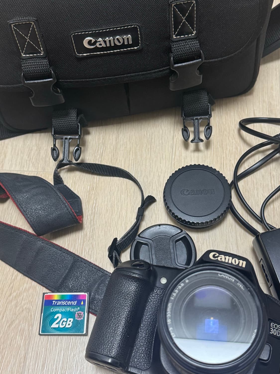 캐논 EOS 30D 카메라 + 18-55mm 렌즈 + 가방 + 배터리 2 상품이미지3