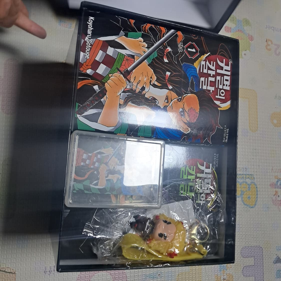 귀멸의 칼날 전권 박스세트+PVC카드23장+카드박스+렌고쿠키링(거의새제품 상품이미지7