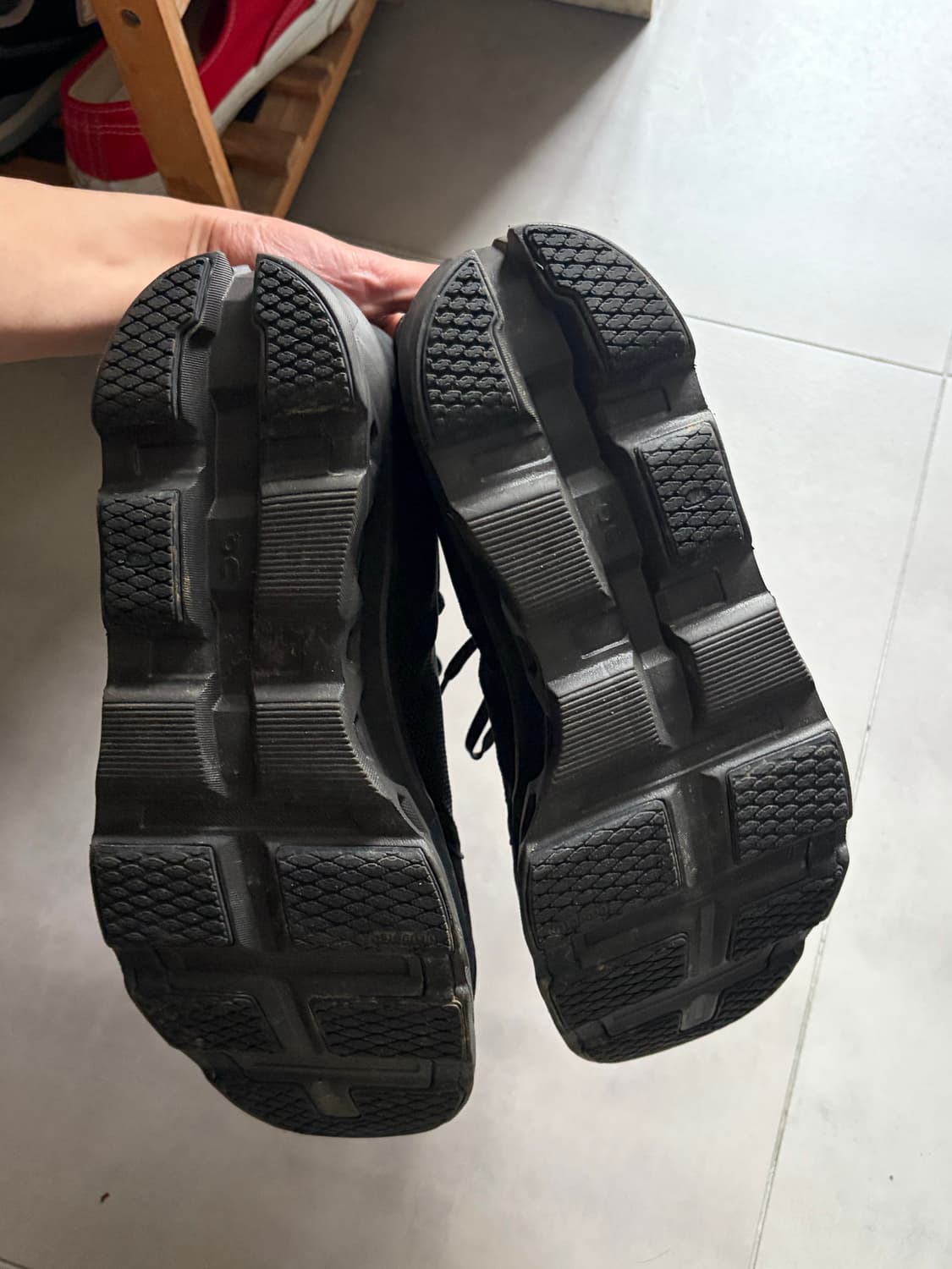 온 러닝 x 포스트 아카이브 팩션 클라우드몬스터 2 쏜 브라운 상품이미지6