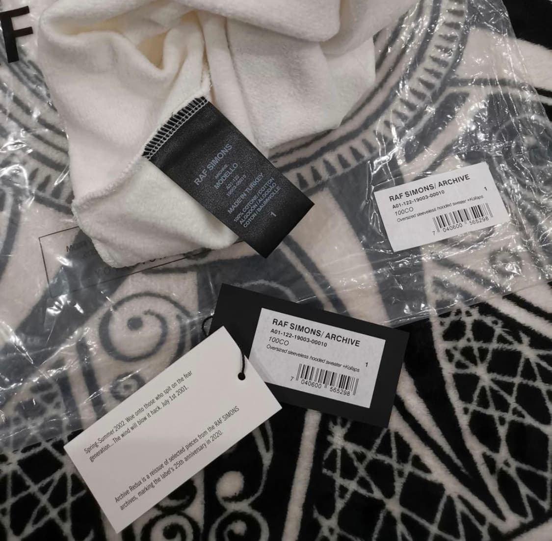 라프시몬스 아카이브 리덕스 kollaps 후디 상품이미지2