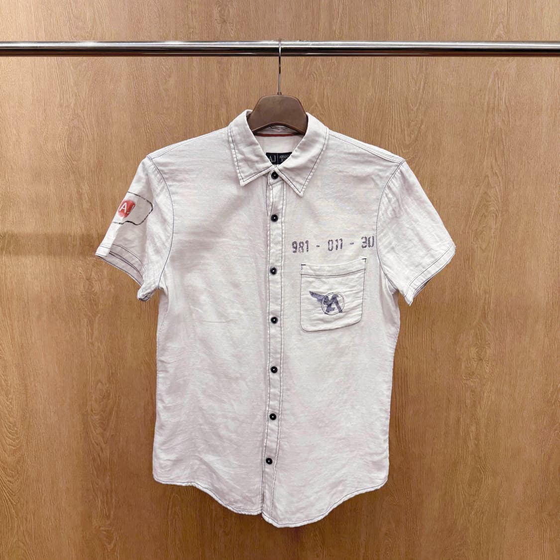 아르마니 진스 AJ반팔 셔츠 워싱 코튼 포켓 로고 프린팅 아이보리 상품이미지2