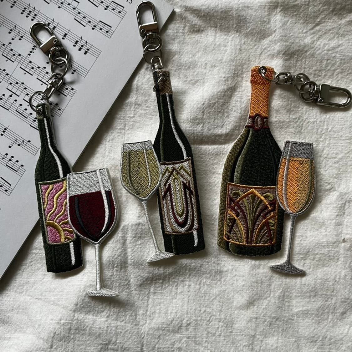 Wine Bottle Keyring 상품이미지1