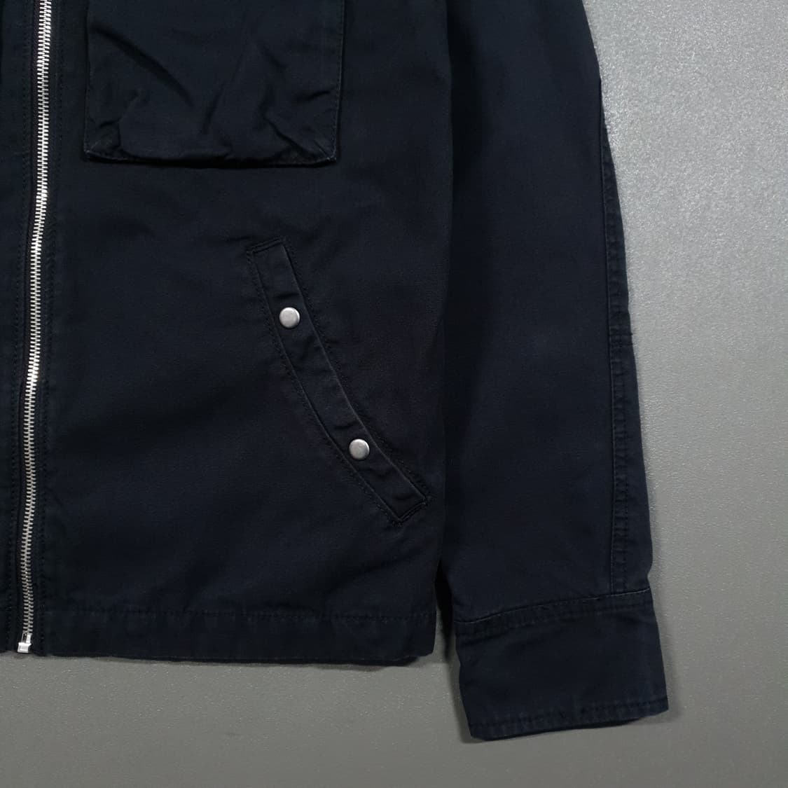 L (100) 리바이스 앵커 와펜 코튼 워크 트러커 자켓 블랙 상품이미지4