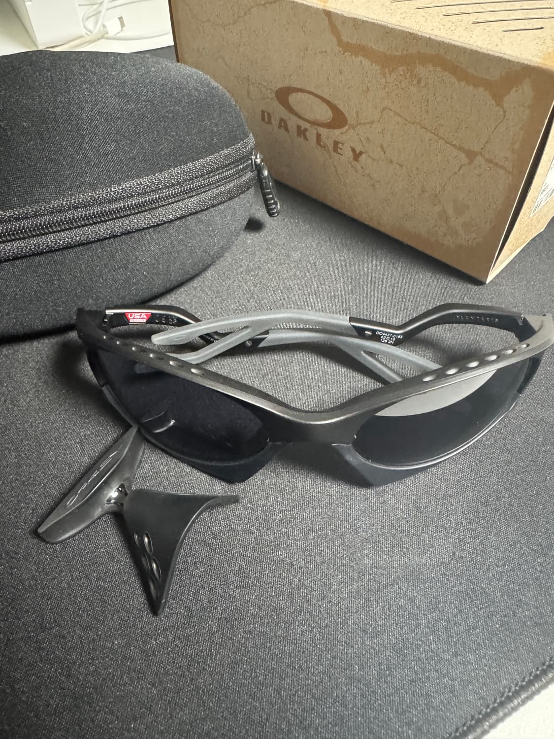 오클리 플란타리스 매트 블랙 미사용 제품 상품이미지7