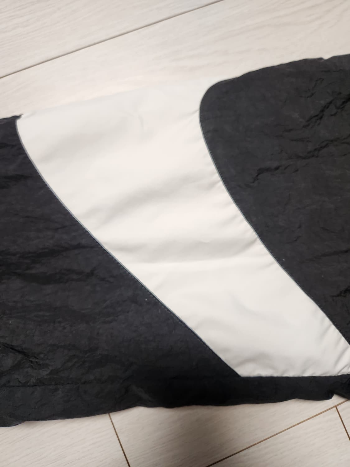 새상품급)나이키 빅스우시 우븐 트레이닝 팬츠 사이즈m

여러 중고사이트에 상품이미지6