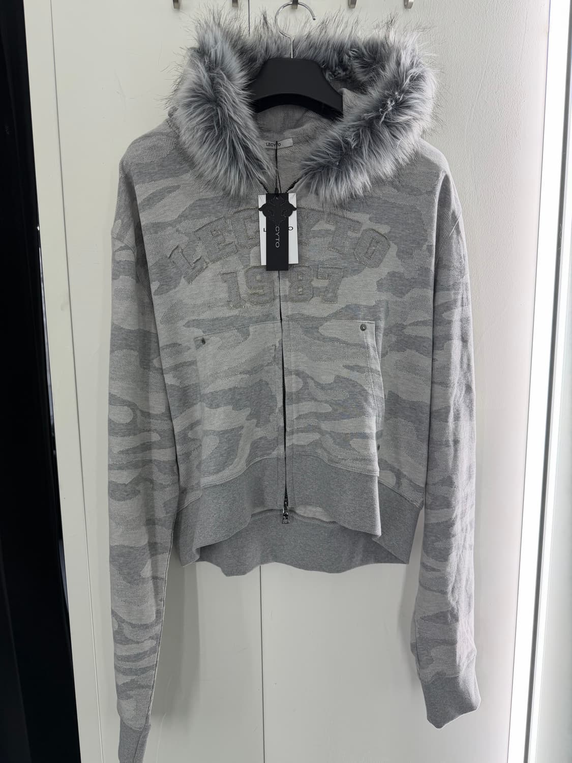 (새상품) 레씨토 퍼 후드 gray 상품이미지3