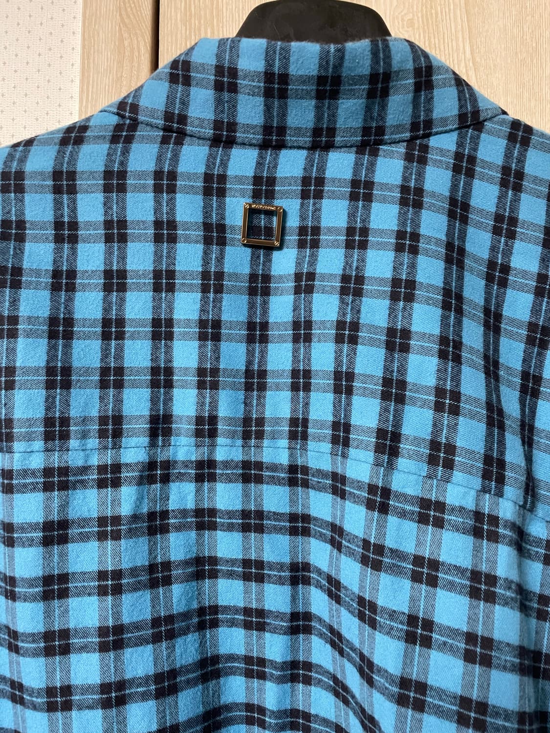 우영미 컬렉션 블루 플란넬 체크셔츠, 50사이즈 상품이미지5