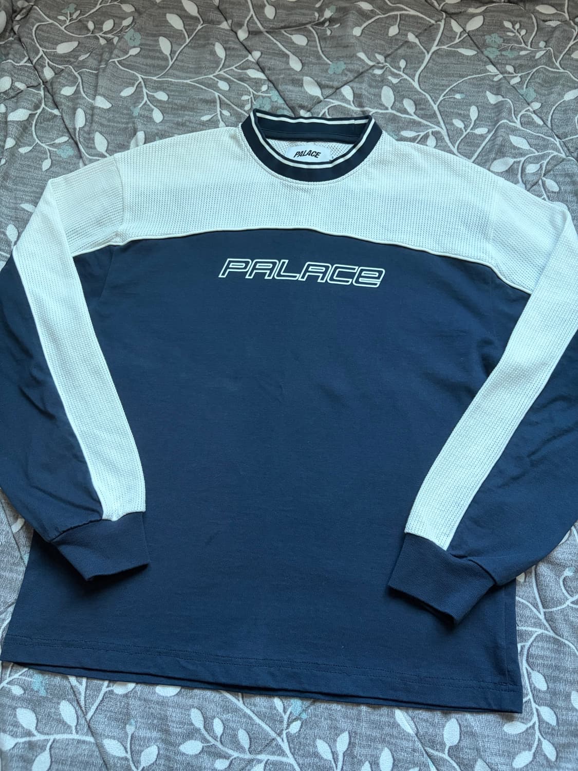 팔라스 메쉬 패널 롱슬리브  상품이미지2