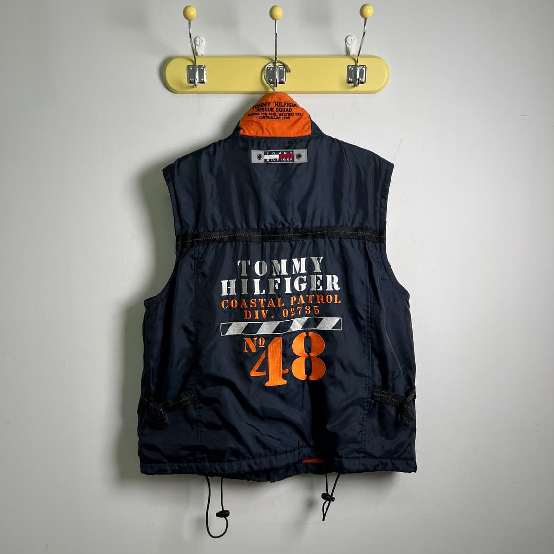 90's 타미힐피거 코스탈 네비게이터 파이어맨 베스트 L 상품이미지2
