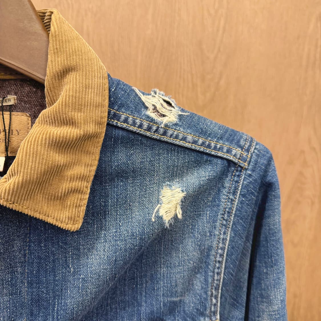데님 앤 서플라이 데님 자켓 코듀로이 카라 디스트로이드 워싱 디테일 블루 상품이미지6