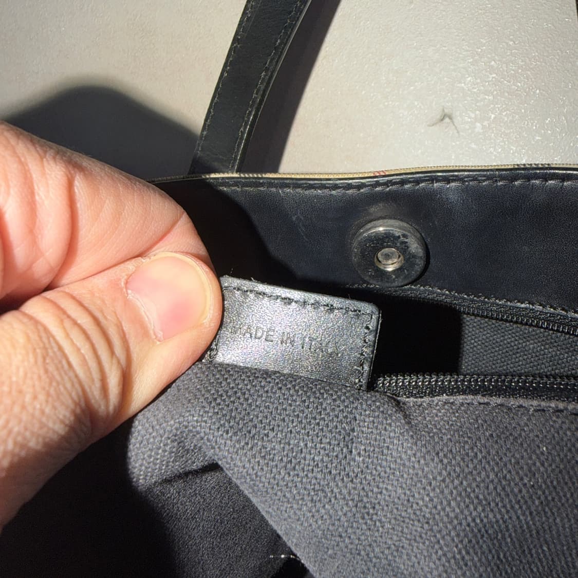 버버리 노바체크 PVC 토트백 상품이미지8