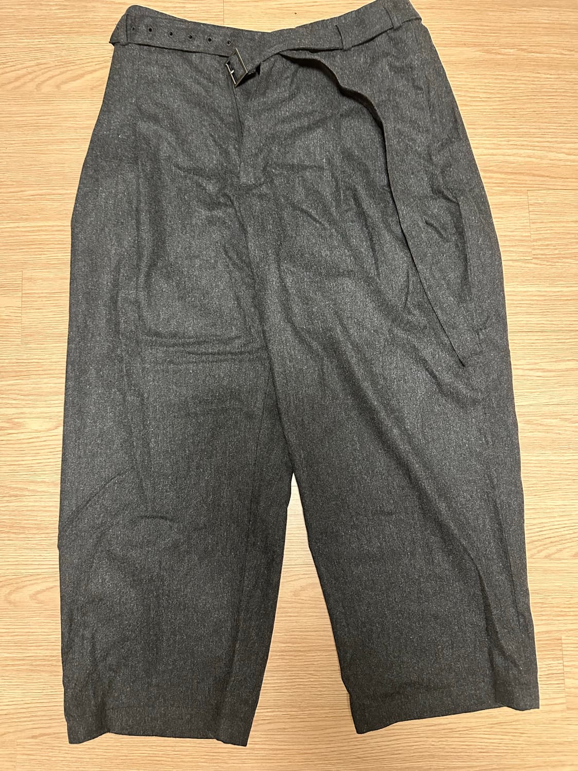 YOUTH 유스 벨티드 루즈 울팬츠 차콜 색상 S 상품이미지1