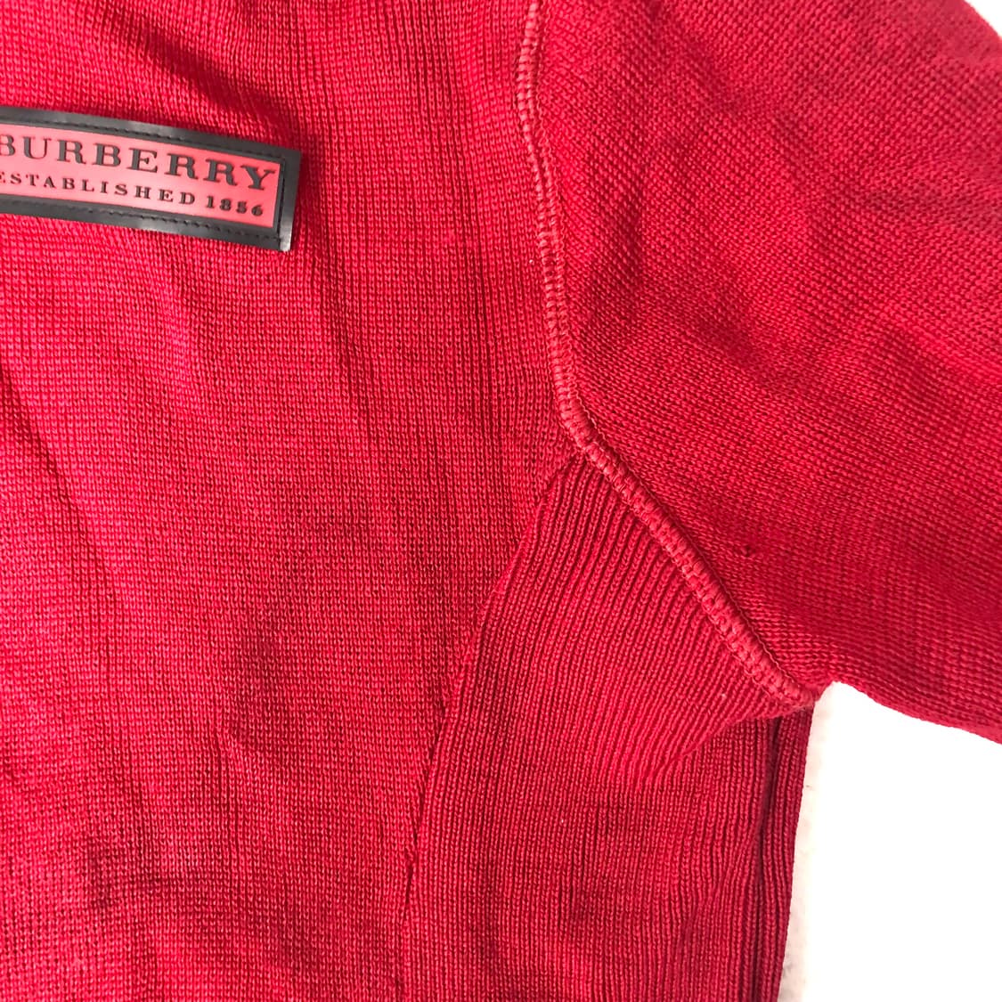 버버리 빈티지 워시드 니트집업 상품이미지7