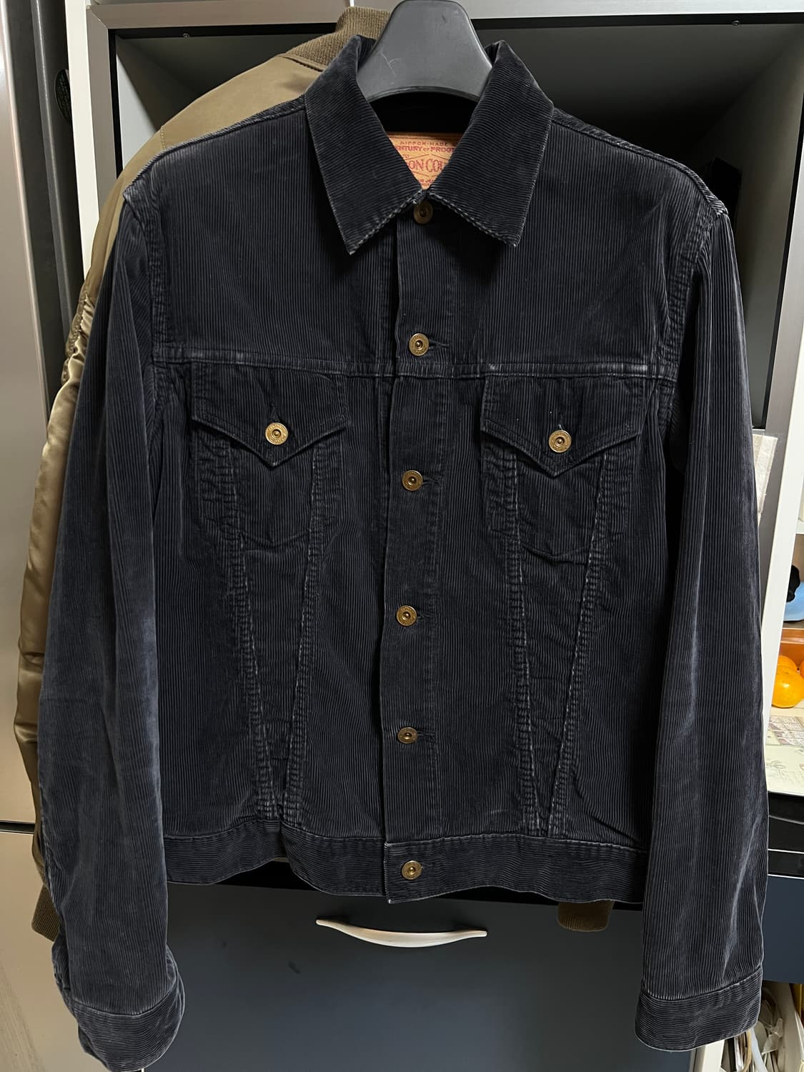 택포25)본쿠라 Boncoura 코듀로이 3세대 트러커 자켓 40 네이비 상품이미지1