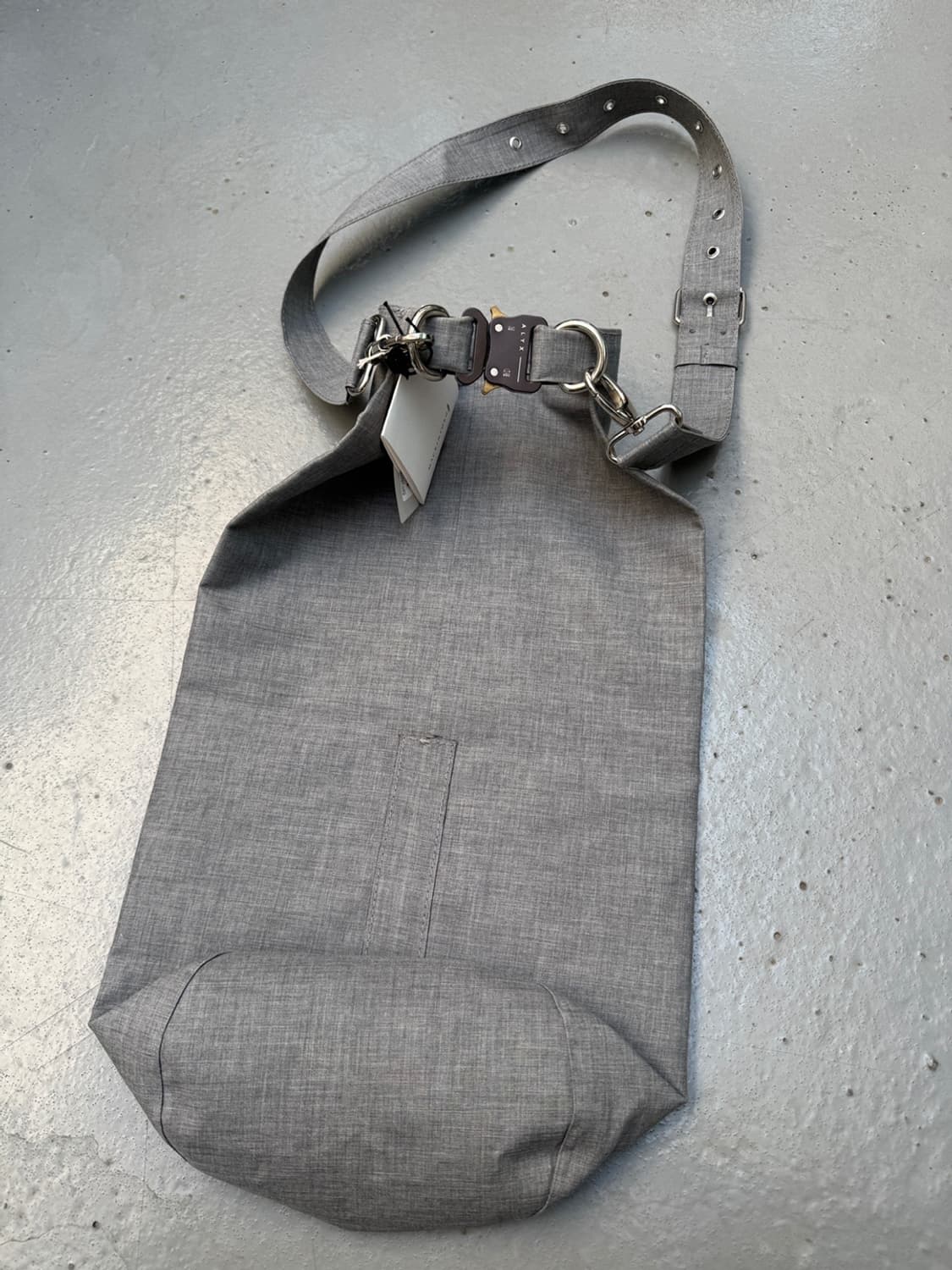 알릭스 x 매킨토시 드라이 토트백 크로스백  1017 ALYX 9SM 상품이미지1