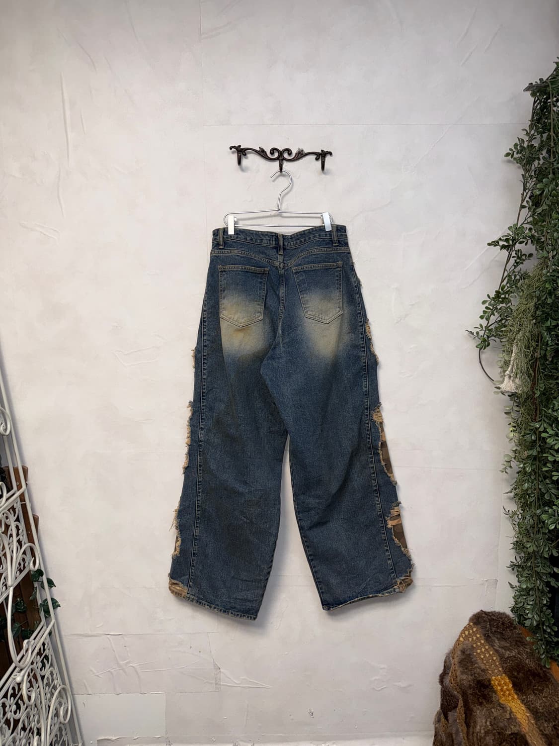 Washing denim destroyed camo 벌룬팬츠 상품이미지4