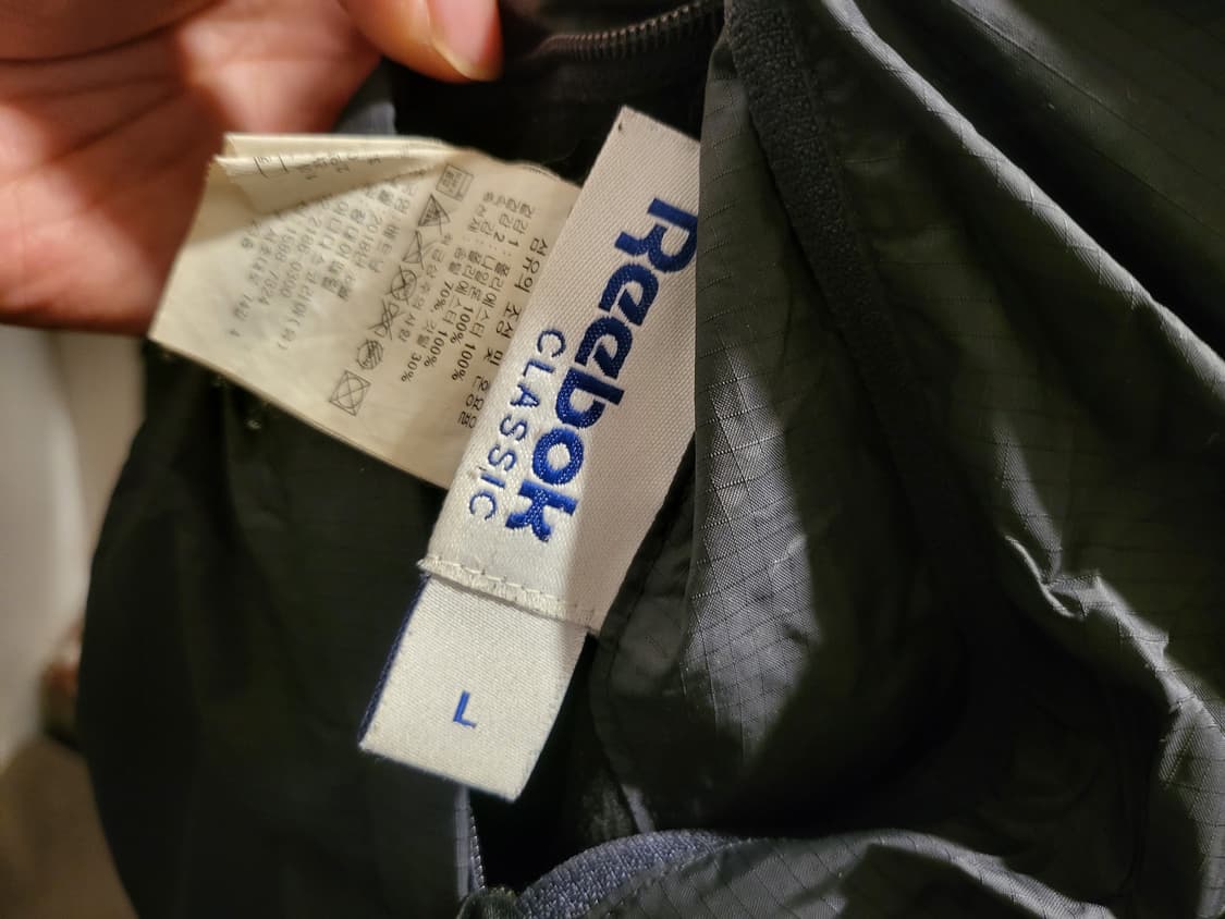 리복 커버낫콜라보 양면 패딩 상품이미지3