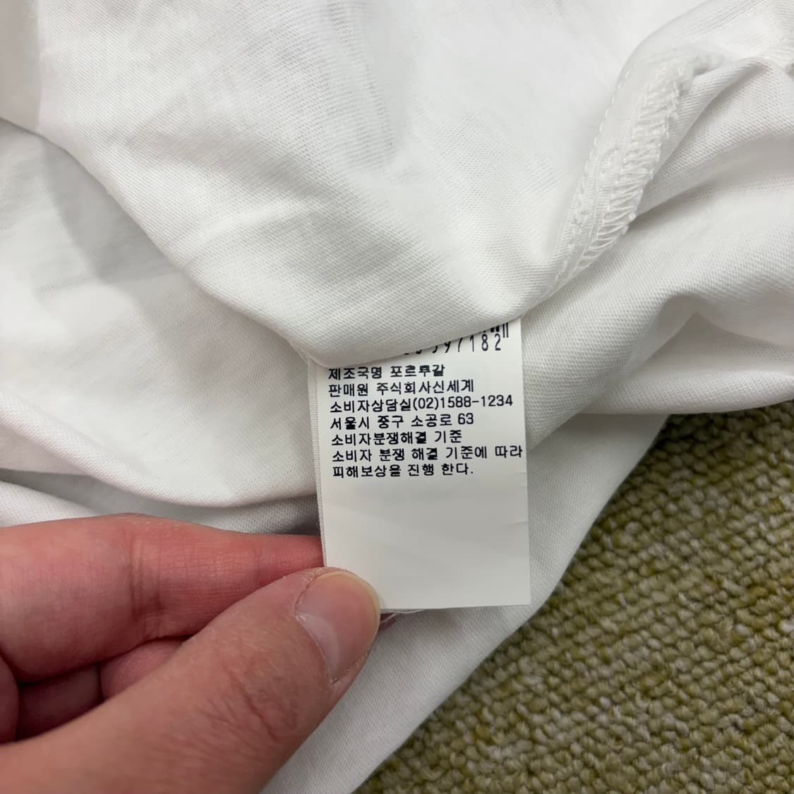 A.P.C. 프랭키 화이트 로고 긴팔 티셔츠(M) 상품이미지4