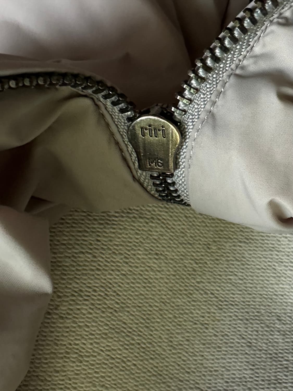 Prada sport nylon front hybrid zip  (48) 상품이미지4