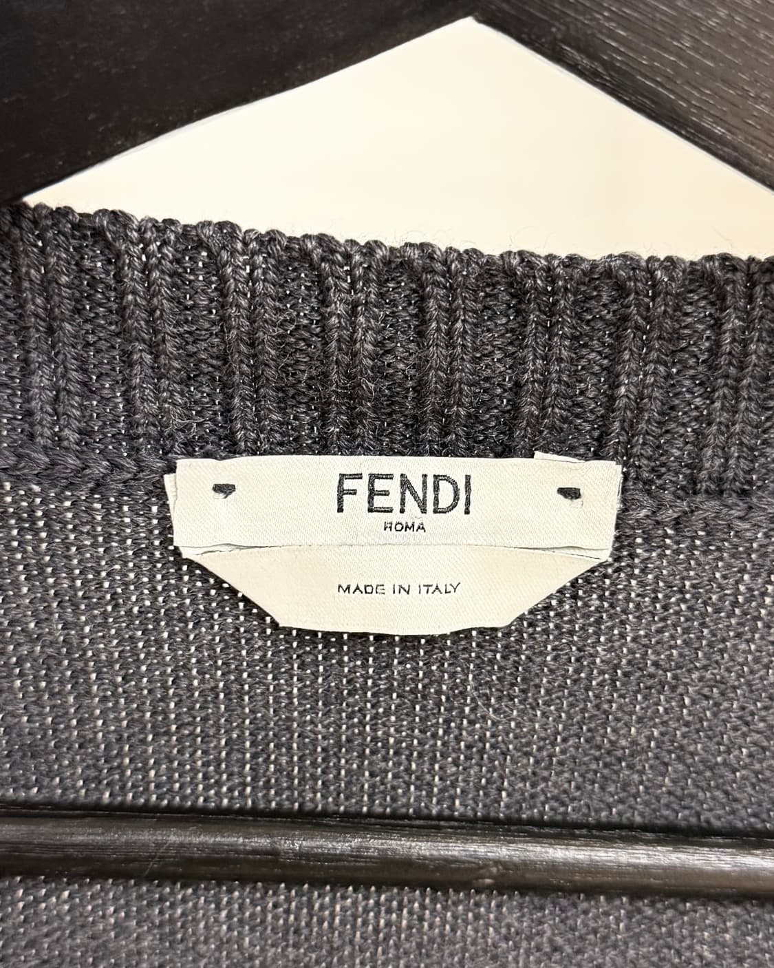 펜디 블랙 스웨터 가디건 상품이미지7