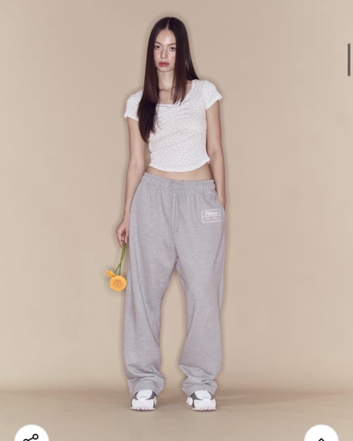 플리즈노팔로우 꽃 플라워 패턴 스퀘어넥 보트넥 반팔티 화이트 흰색 셔링 상품이미지3