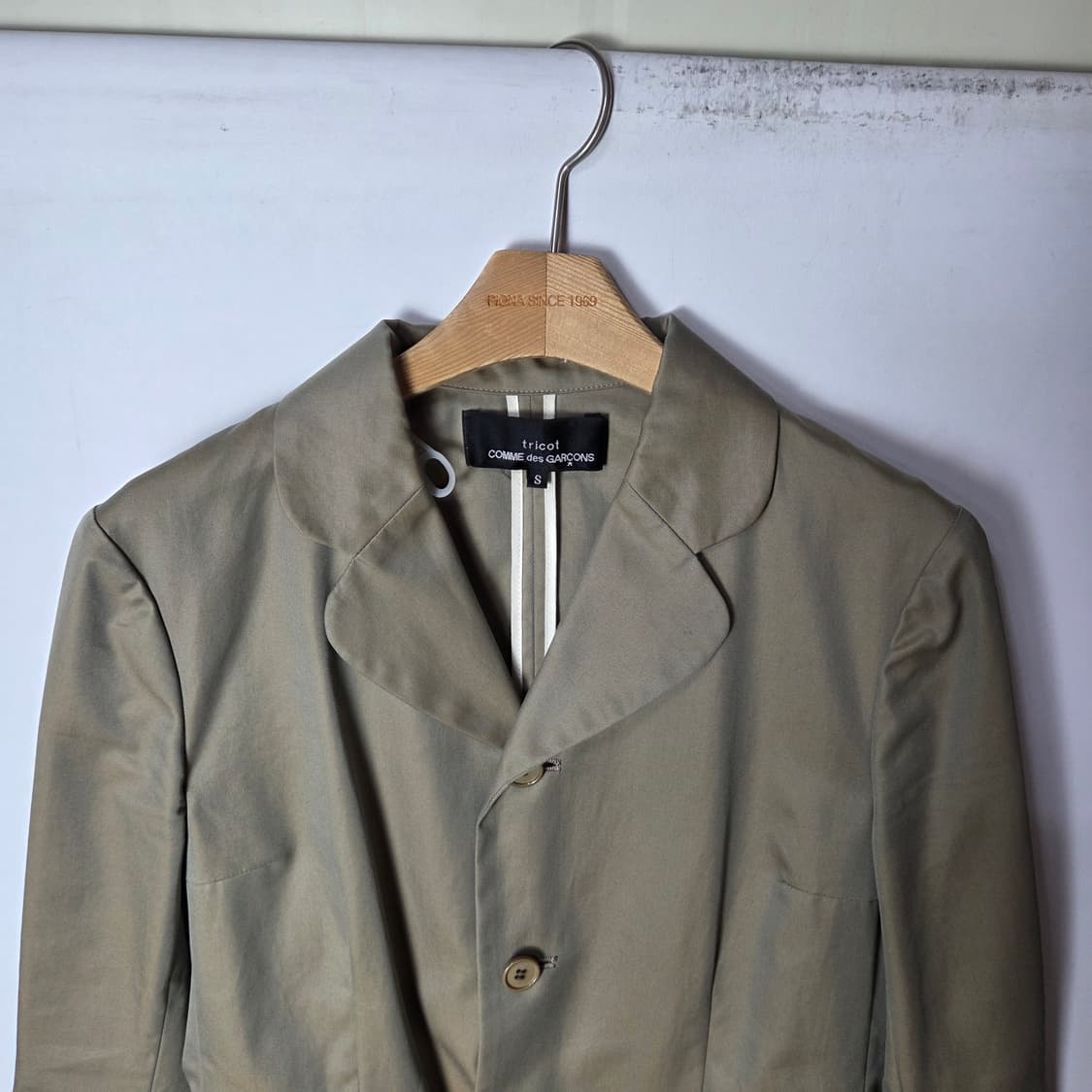 [CDG Tricot] 트리콧 꼼데가르송 싱글 버튼 자켓 상품이미지3