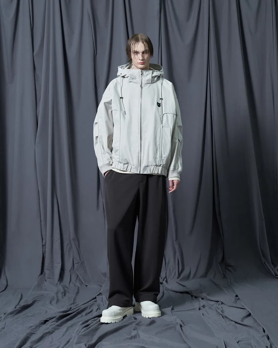 지제로 송지오 후드 디터쳐블 돌먼 점퍼 크림 상품이미지2