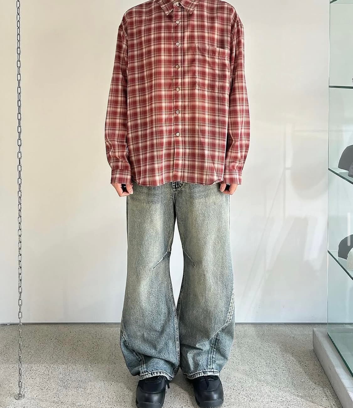 999휴머니티 CURVED HERITAGE DENIM PANTS 상품이미지3