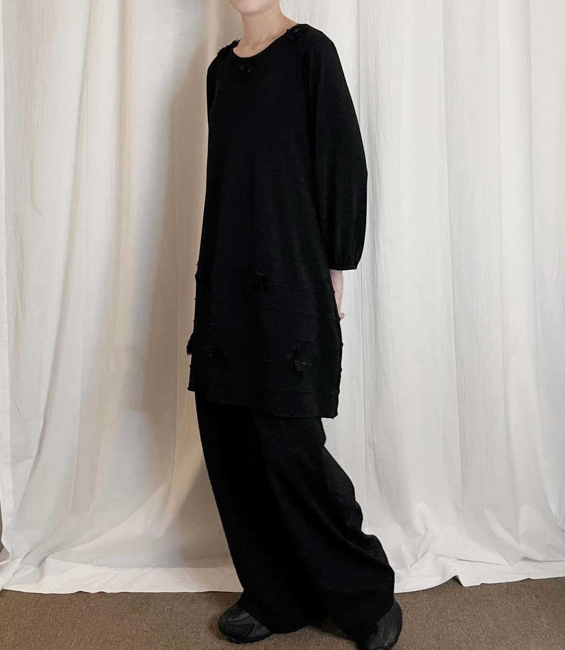 Flower Corsage Midi Dress - Black 상품이미지2