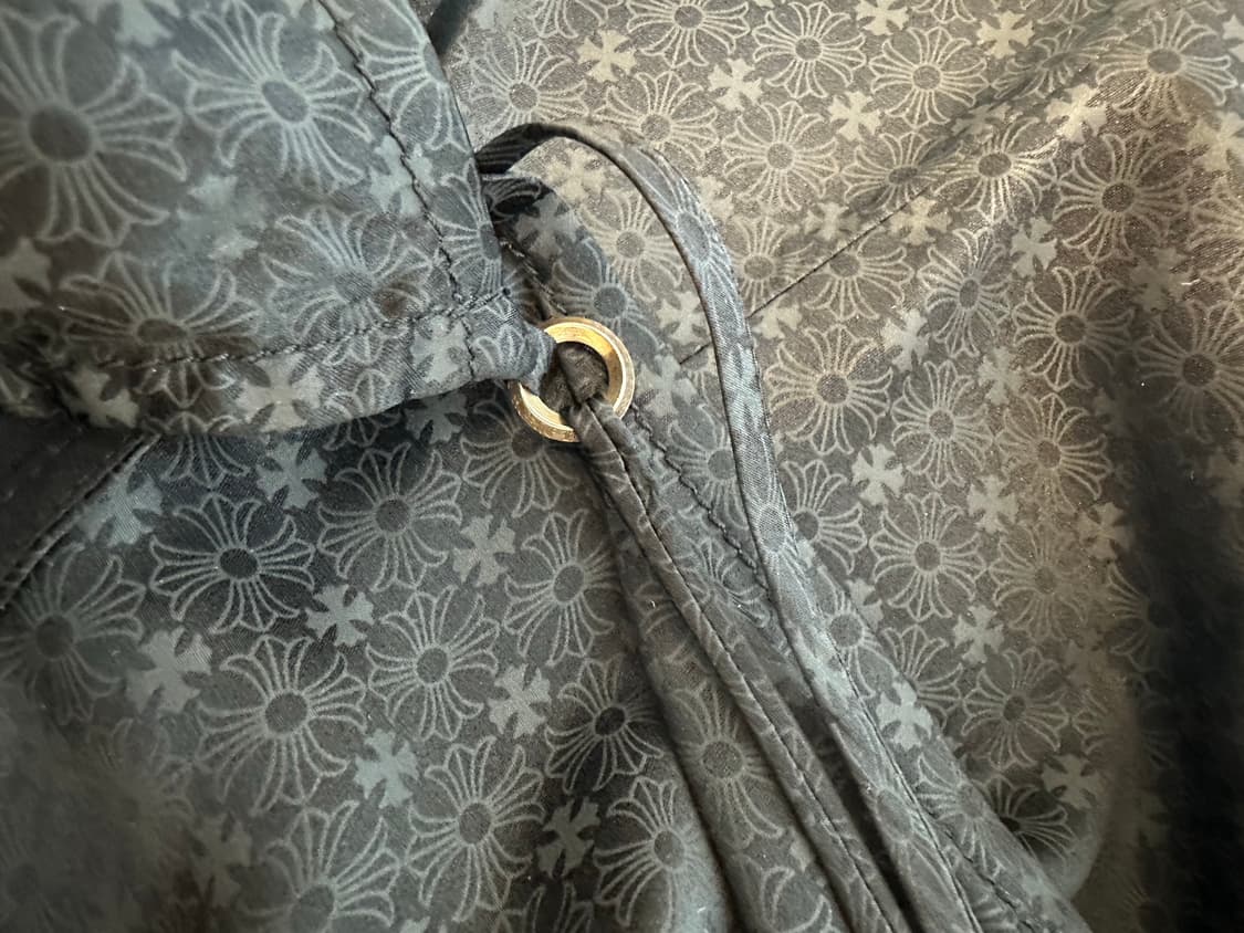 크롬하츠 크로스 모노그램 실크 탑 상품이미지3