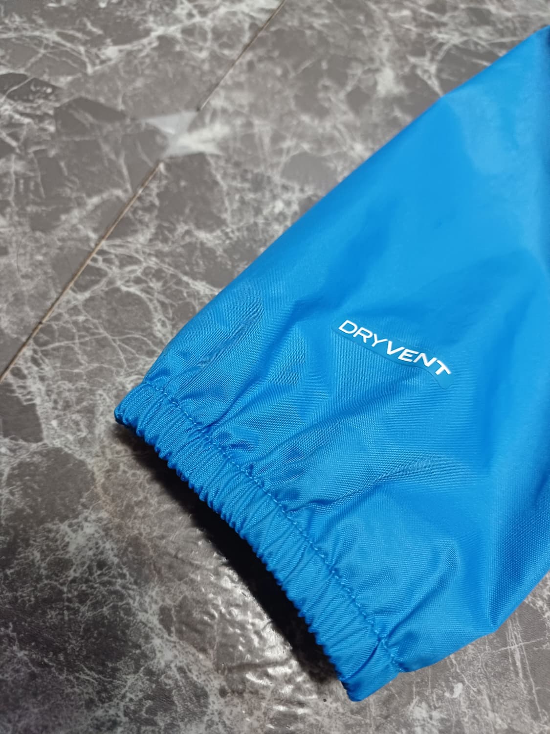 노스페이스 키즈 후드 집업 5-6세용 ( 상태 최상) 상품이미지8