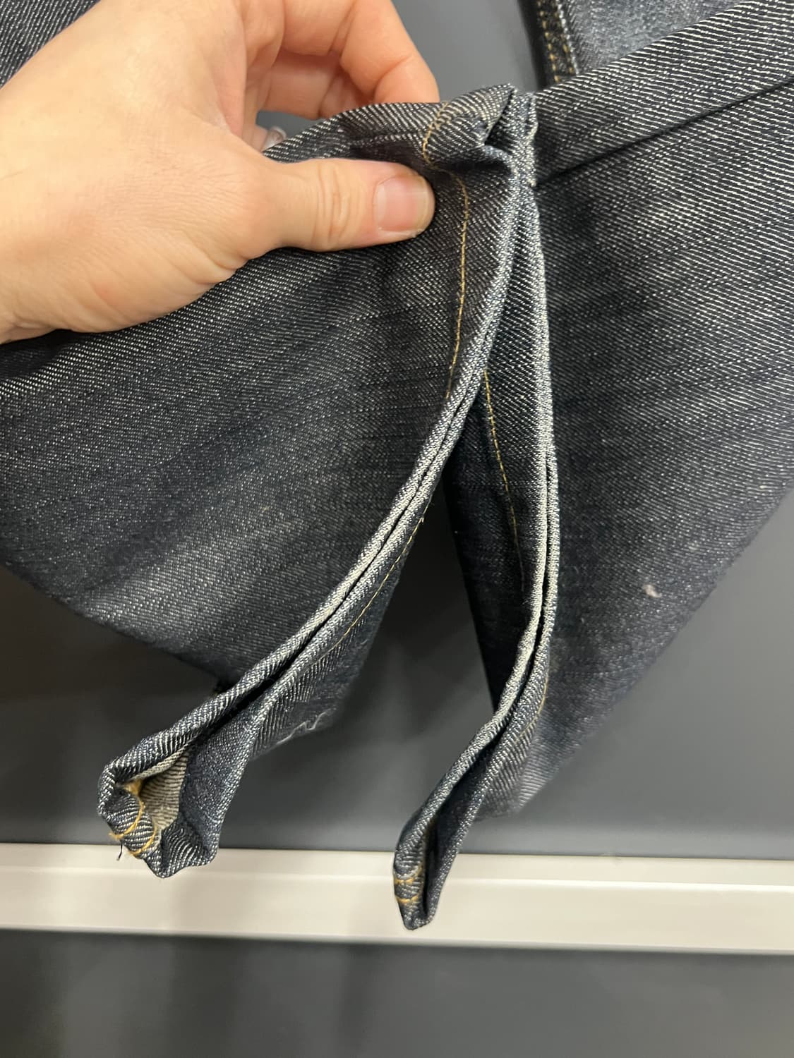 Stussy 스투시 백로고 흑청 생지 데님 팬츠 상품이미지5