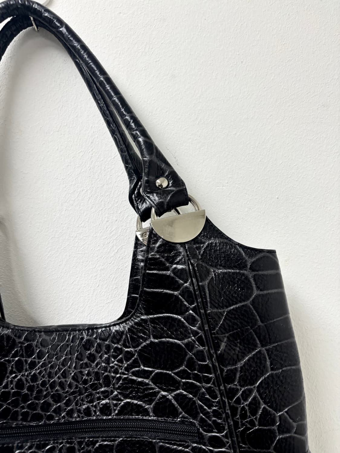 “Vintage” Y2K Snake Pattern Black Leathe 상품이미지5