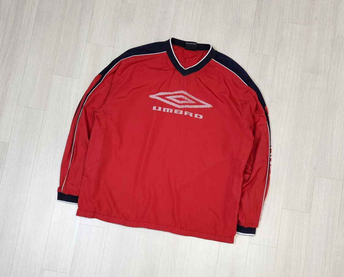 엄브로 빅로고 웜업 상품이미지1