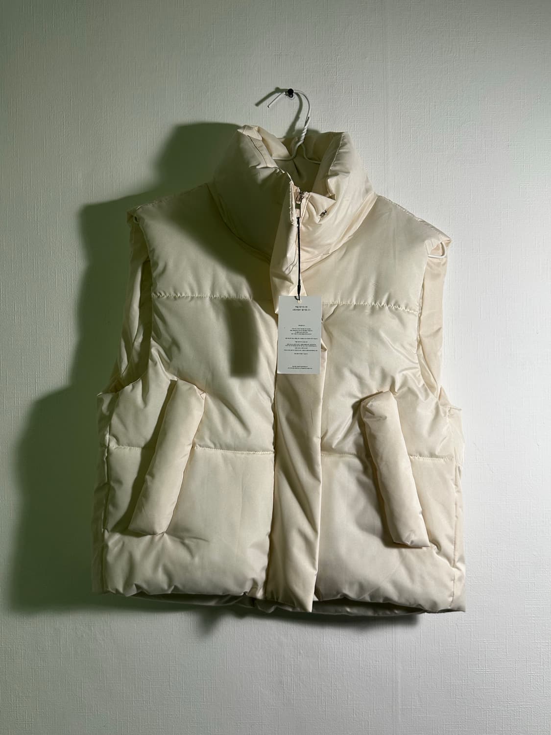 모디무드 크롭 패딩 조끼 상품이미지2