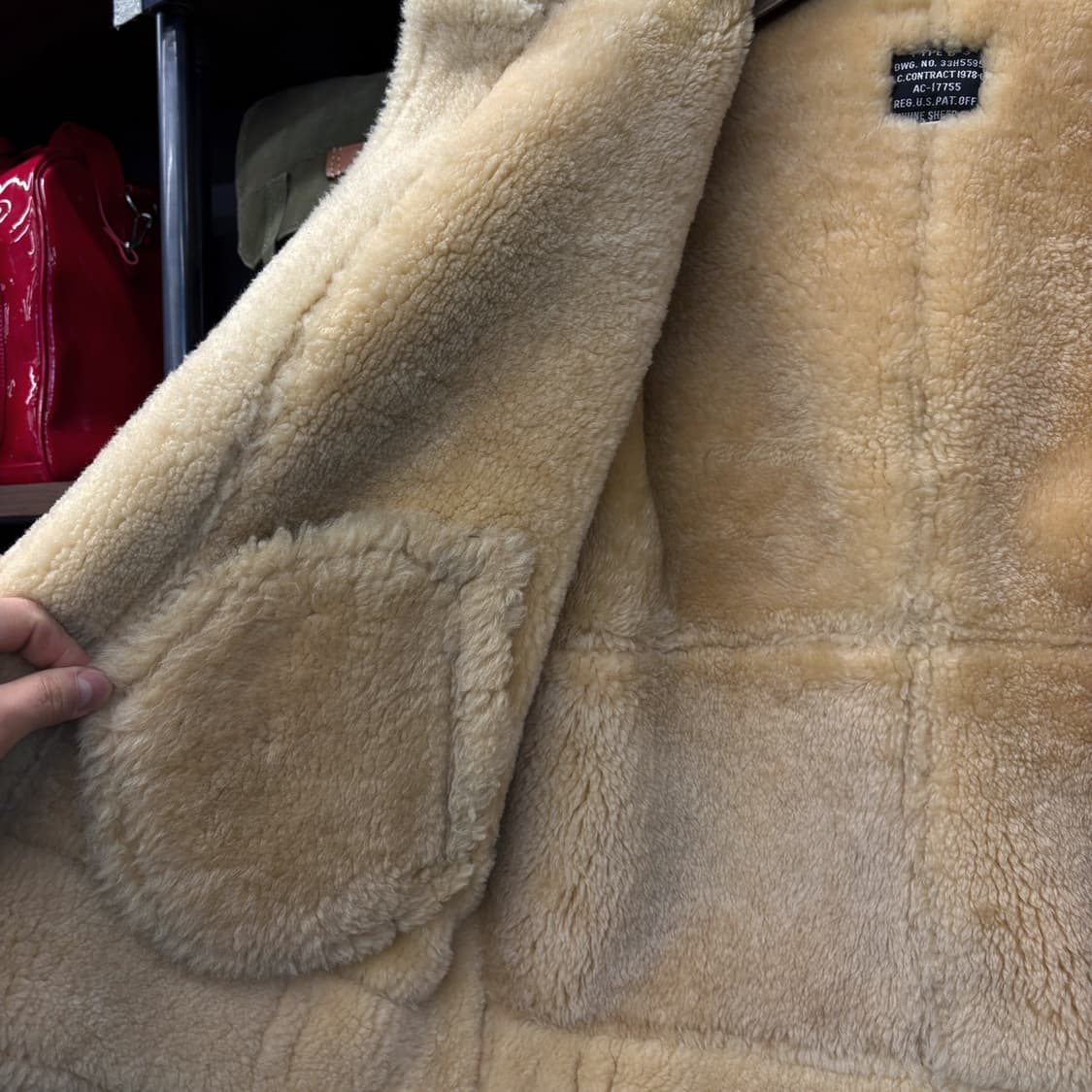 90s 미공군 B-3 TYPE 리얼레더 양털무스탕 플라이트 자켓 N484 상품이미지7