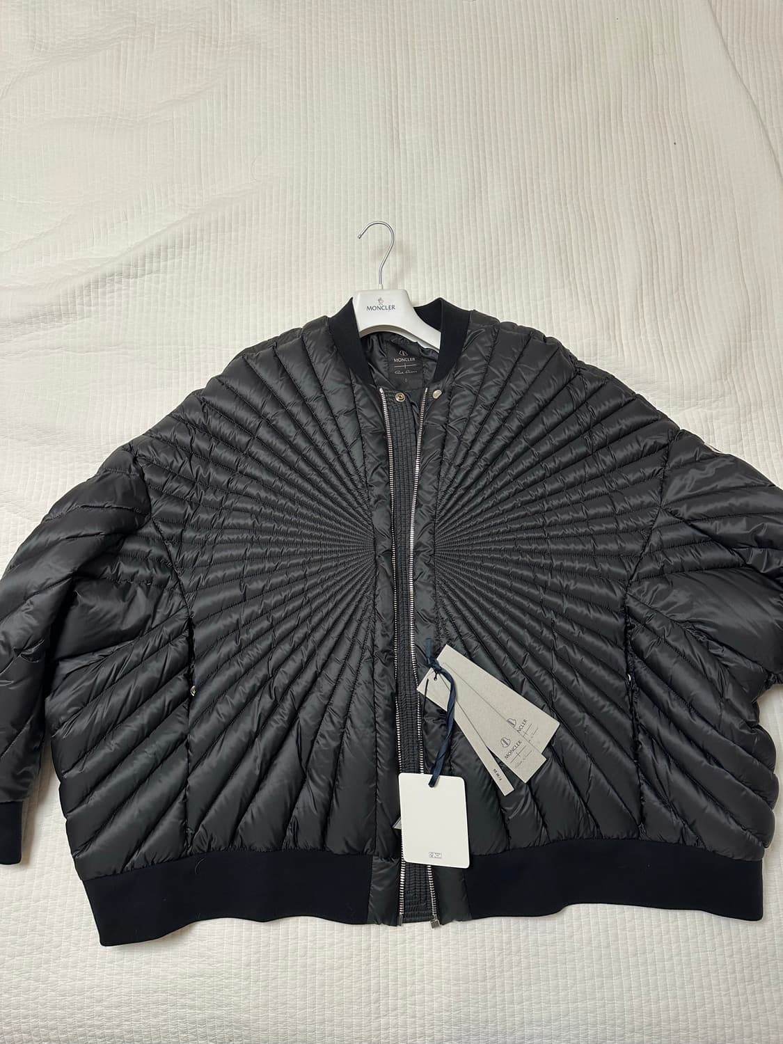 [2]릭오웬스x몽클레르 레디언스 피터 다운 패딩 상품이미지3