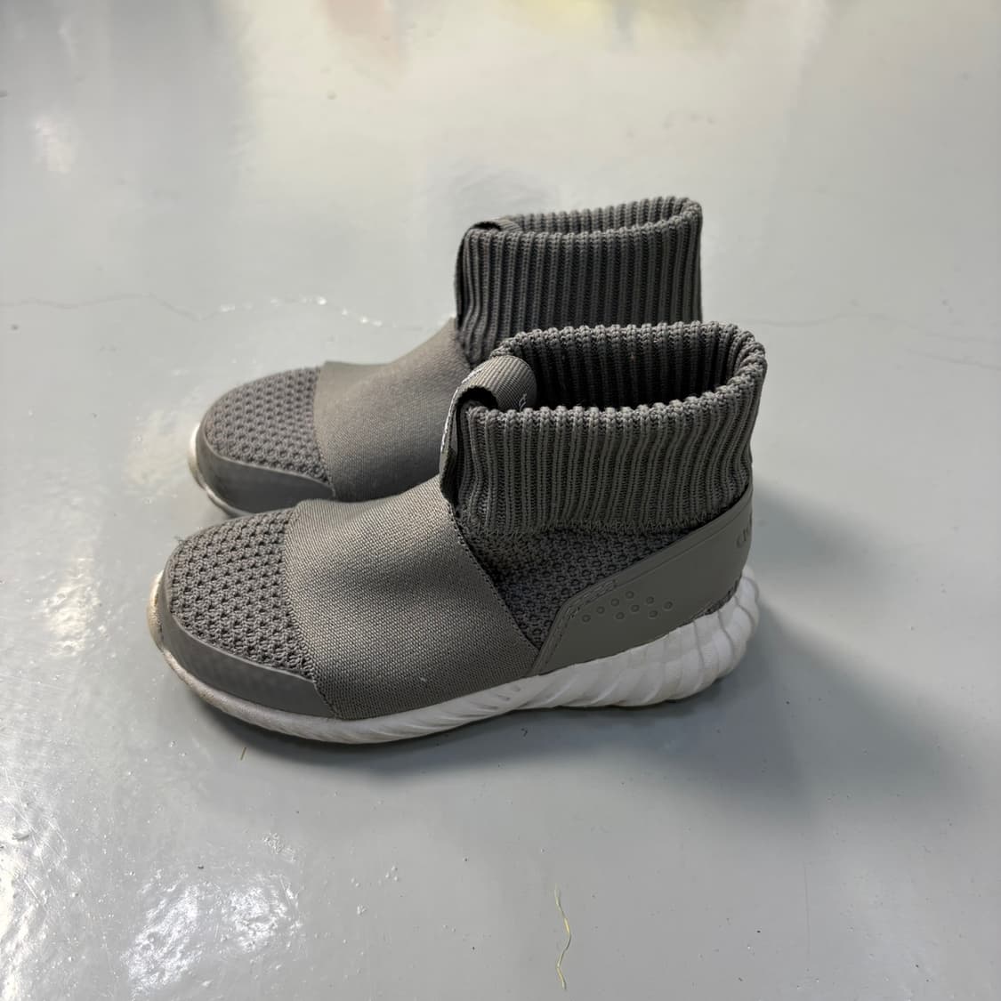 125 아디다스 키즈 튜블라 둠 운동화 0406J 상품이미지2